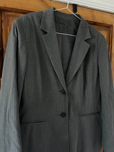 Load image into Gallery viewer, Dorothy Perkins Grey blazer (size 12/14)