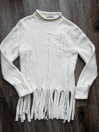 Distressed Betty Barclay jumper