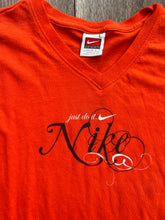 Load image into Gallery viewer, Y2K Nike tee