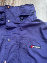 Load image into Gallery viewer, Berghaus raincoat