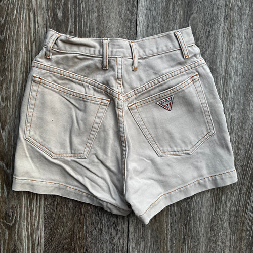 Guess shorts (W24)