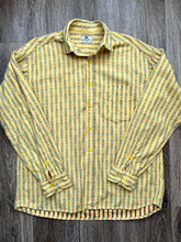 Load image into Gallery viewer, Yellow shirt