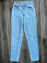 Load image into Gallery viewer, 90s vintage jeans (size 8 L31)