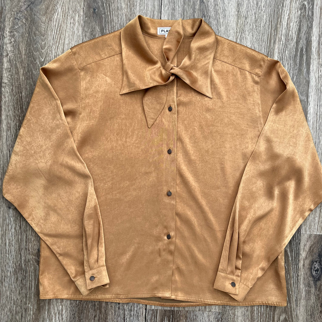 Gold pussy neck blouse (size 12/14)