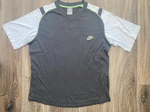 Nike tee