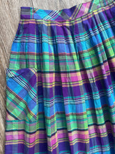 Load image into Gallery viewer, Purple picnic skirt (W27)