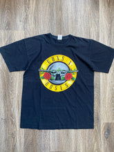 Load image into Gallery viewer, Guns n roses tee