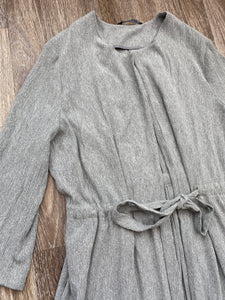 Grey duster (size 14)