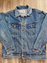 Load image into Gallery viewer, Wrangler denim jacket