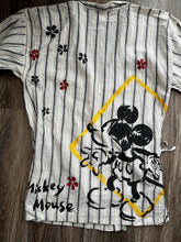 Load image into Gallery viewer, Mickey Mouse kimono