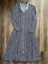 Load image into Gallery viewer, Vintage lace collar dress (size 12 approx)