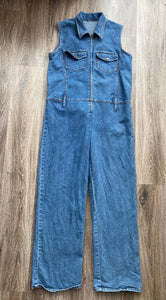 Plus size Denim jumpsuit (size 18 approx)