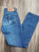 Load image into Gallery viewer, Levi’s 501 jeans (size 10)