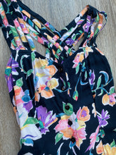 Load image into Gallery viewer, Floral playsuit (size 6)