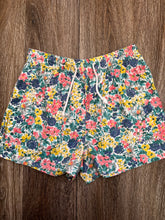 Load image into Gallery viewer, Floral shorts (size 12 approx)