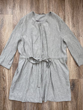 Load image into Gallery viewer, Grey duster (size 14)