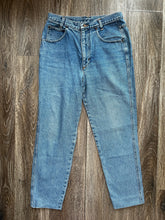 Load image into Gallery viewer, United colours of Benetton jeans (size 10)