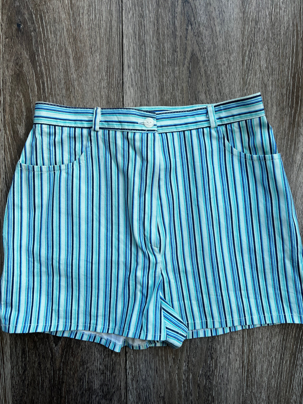 High waisted stripe shorts (size 8)