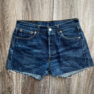 Levi’s shorts (W28)