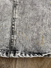 Load image into Gallery viewer, Acid wash GUESS skirt (W24)