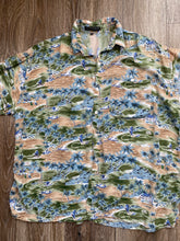 Load image into Gallery viewer, Hawaiian shirt