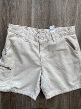 Load image into Gallery viewer, Levi’s cargo style shorts (W32 L16)