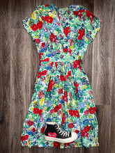 Load image into Gallery viewer, Floral meadow dress (size 12)