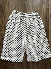 Load image into Gallery viewer, Polka dot shorts