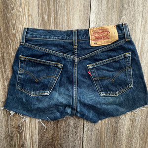 Levi’s shorts (W28)