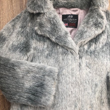 Load image into Gallery viewer, Grey faux fur coat